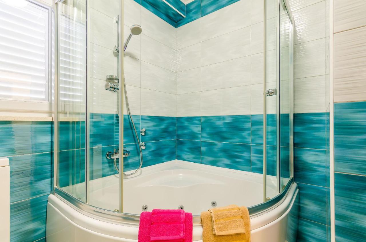 Villa Mateo With Private Pool Gruda Екстериор снимка