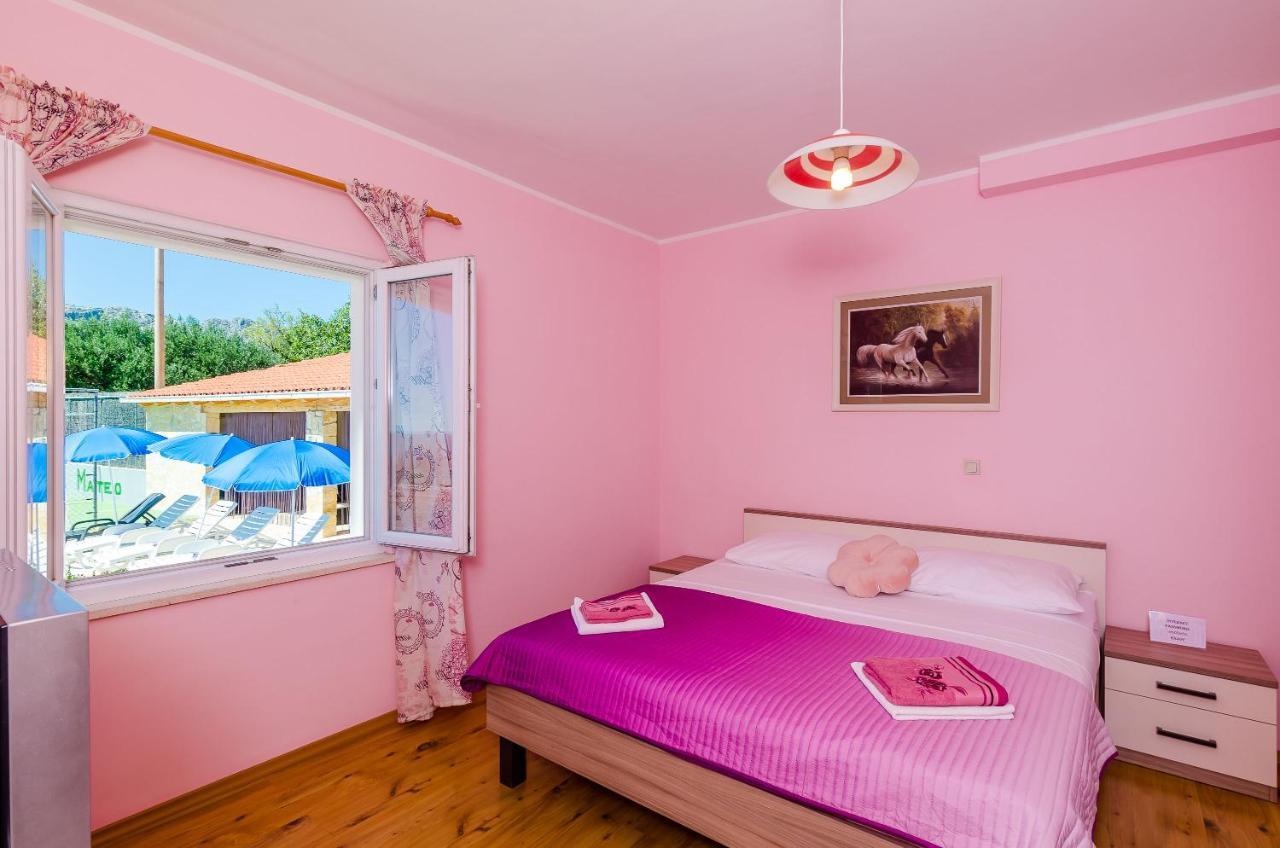 Villa Mateo With Private Pool Gruda Екстериор снимка