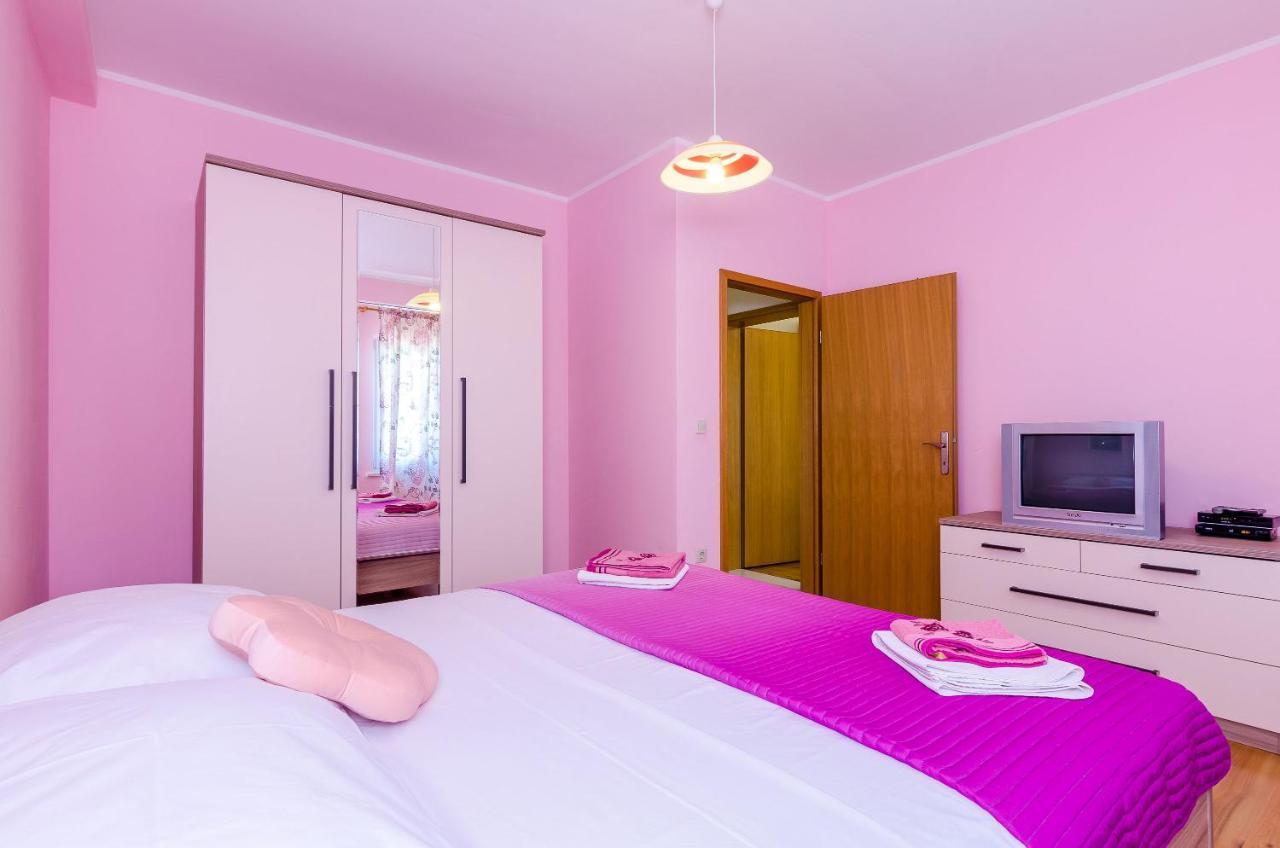 Villa Mateo With Private Pool Gruda Екстериор снимка